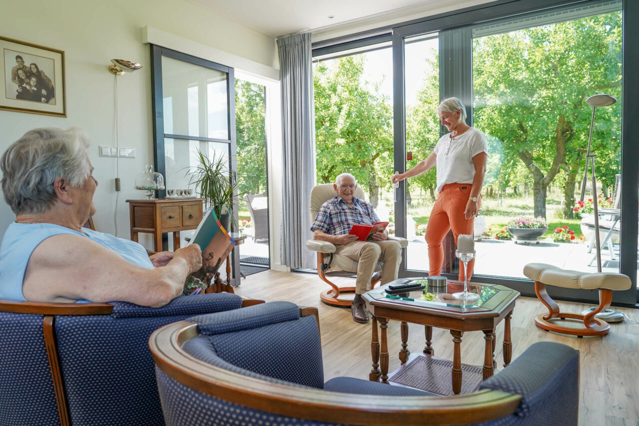 Fam. Sijben in hun mantelzorgbungalow
