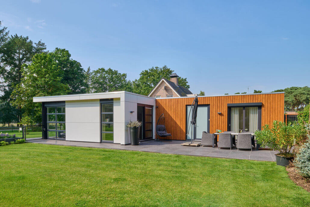 Een pre-mantelzorgwoning laten bouwen in Medemblik? De gemeente Medemblik bestaat uit de dorpskernen Abbekerk, Andijk, Benningbroek, Hauwert, Lambertschaag, Midwoud, Nibbixwoud, Onderdijk, Oostwoud, Opperdoes, Sijbekarspel, Twisk, Wervershoof, Wognum, Zwaagdijk-Oost en Zwaagdijk-West en de stad Medemblik.