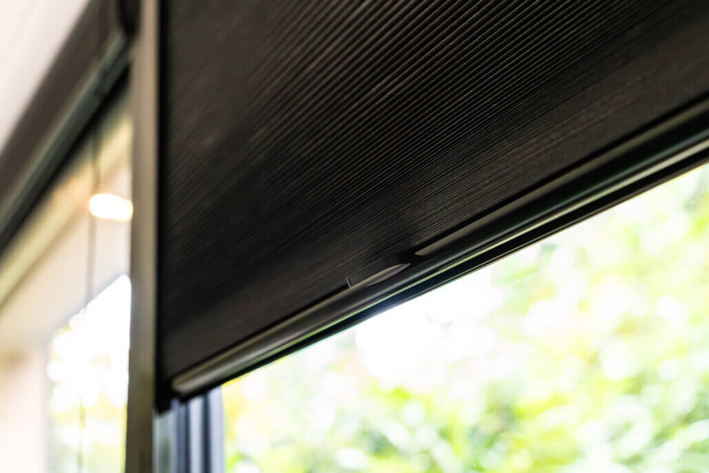 Luxe en knus gastenverblijf in een riante stadstuin. Omringd door groen, maar met voldoende zonlicht in de woning. Luxe en modern afgewerkt met een ruimte woonkeuken en grote badkamer