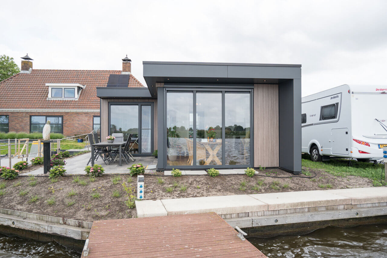 Moderne zorgwoning aan het water van 60m2